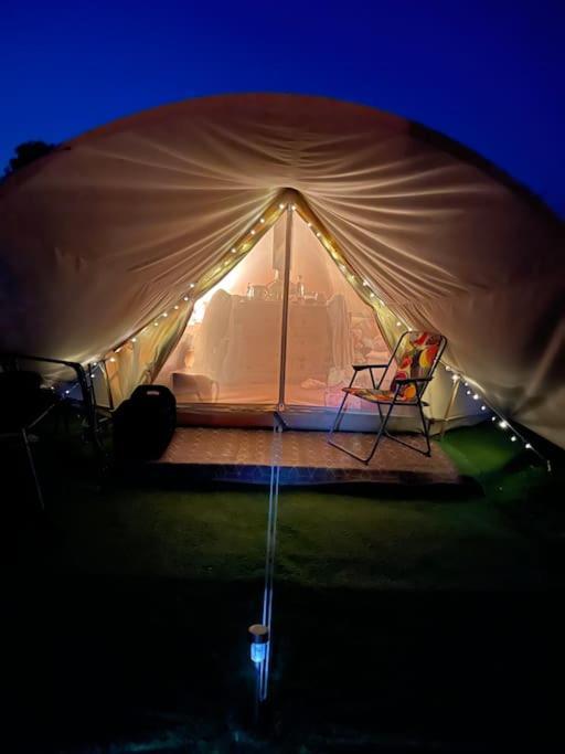 Hotel Cox Hill Glamping Badger Truro Exterior foto